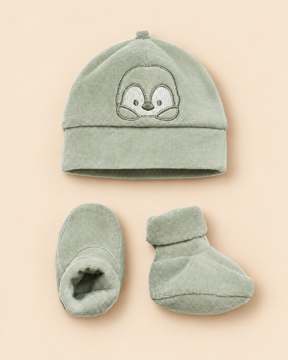 Set Berretto e Scarpette Neonato in Ciniglia Beige e Verde