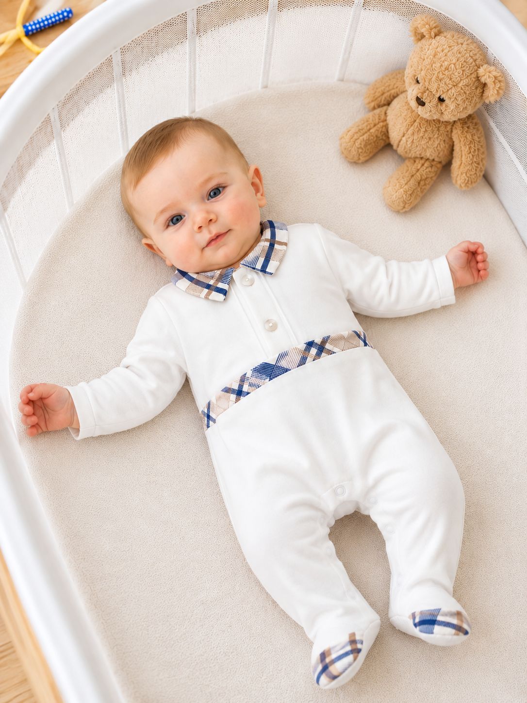 Tutina Lunga Neonato in 100% Lino Bianco con Dettagli a Righe e Piedini
